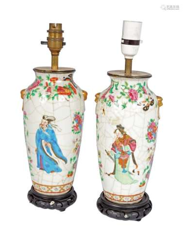 PAIR OF CHINESE QING VASE STEMMED TABLE LAMPS