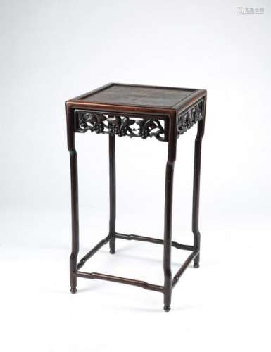 Arte Cinese  A wooden carved table China, 19th century