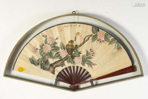 Arte Cinese  A folding fan painted with flowers and