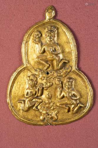 Arte Tibetana  A gilded copper plaque Tibet, 17th