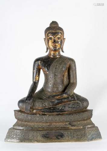 Arte Sud-Est Asiatico  A large bronze figure of Buddha