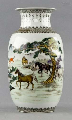 Chinese Porcelain Vase