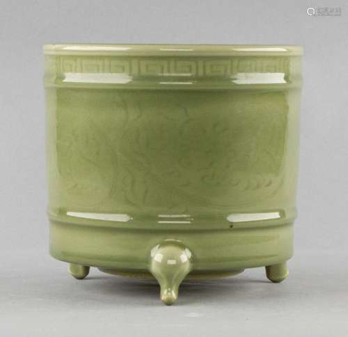 Chinese Pottery Celadon Brush Pot