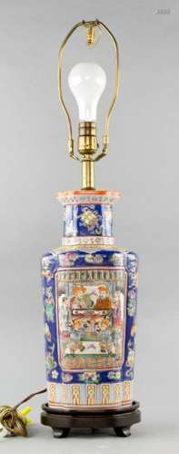 Chinese Porcelain Lamp