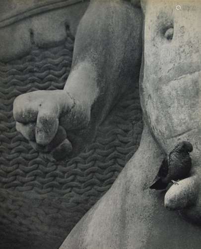 Robert Doisneau - The Marseillaise Sculpture