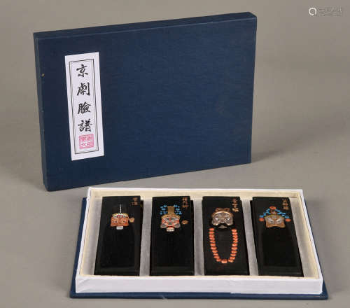 “中国古代京剧脸谱”纪念墨一盒4锭（附原盒）