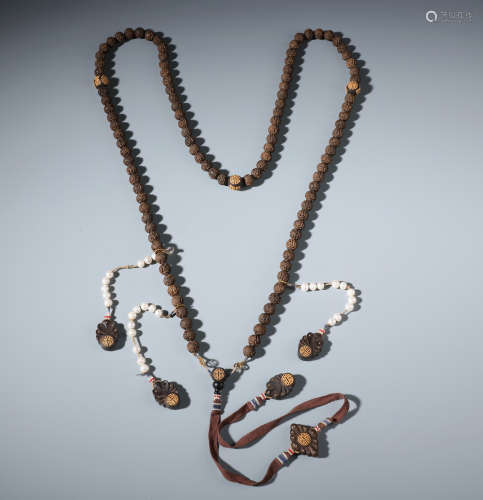 Chinese Aloeswood and Pearl Prayer Necklace With 'Shou' Symbol