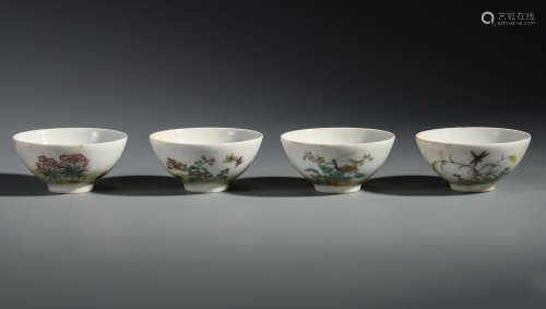 A Set of Chinese Porcelain Cup with Floral and Bird Motif