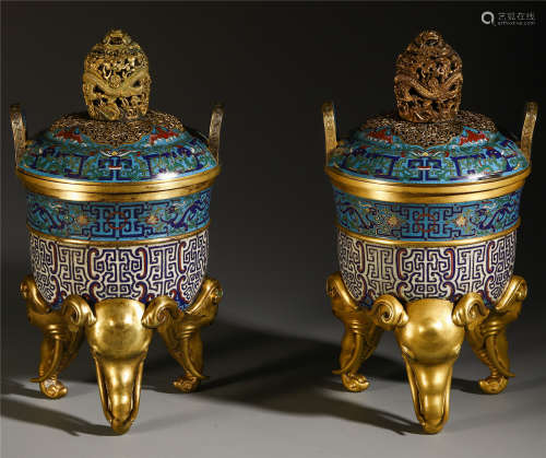 A Chinese Cloisonne Enamelled Elephant-foot Censer