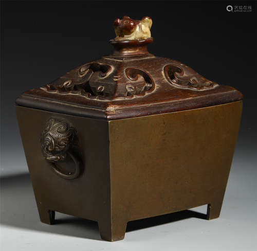 A Chinese Bronze Four-feet Censer with Twin Beast Handle