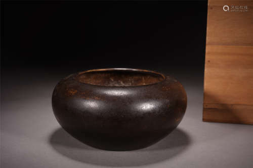 A Chinese Bronze Censer
