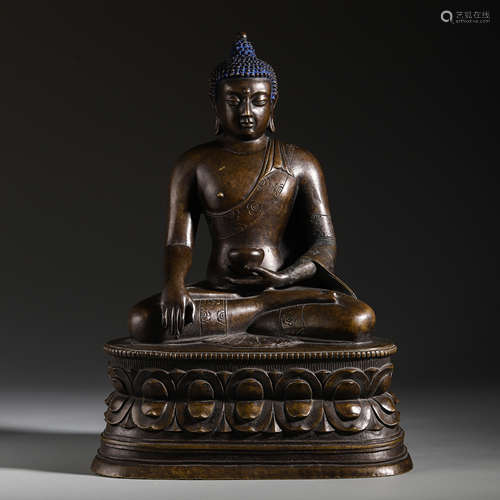 A Chinese Bronze Figure of Sakayamuni