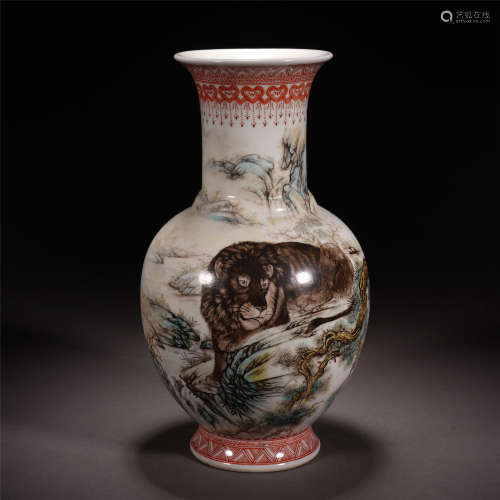 A Chinese Inscribed Colored Porcelain Vase with 