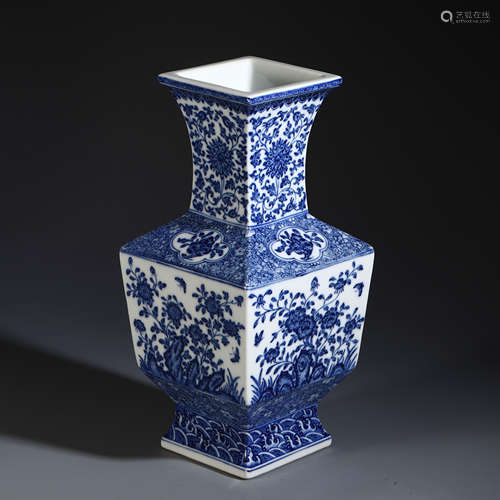 A Chinese Blue and White Square Vase with Floral Motif