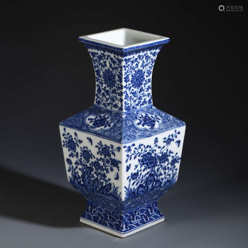 A Chinese Blue and White Square Vase with Floral Motif