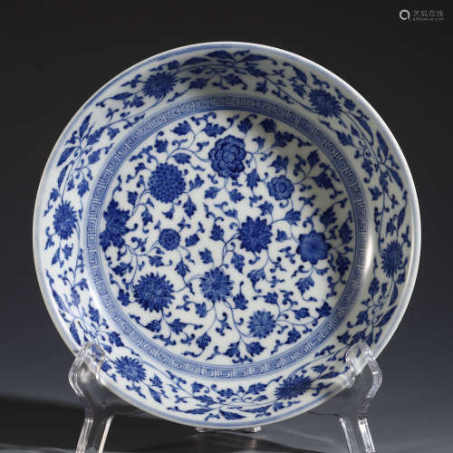 A Chinese Blue and White Dish with Floral Motif