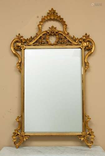 Venetian Style Carved Giltwood Mirror