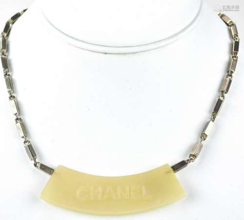 Chanel 2000 Cruise Collection Acrylic Bar Necklace