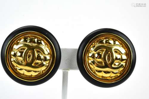 Vintage 1970s Chanel Clip Earrings