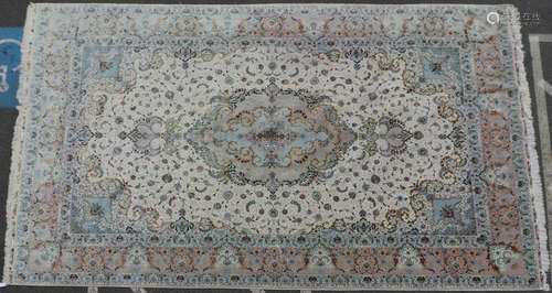 Exceptionally Fine Persian Tabriz Hand Woven Rug