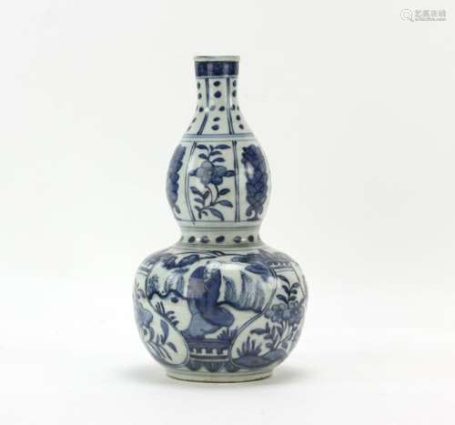 Chinese Kangxi Double Gourd Vase