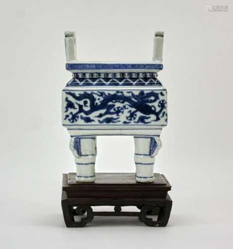 Chinese Blue and White 4-Footed Censer