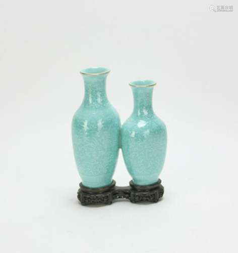 Chinese Turquoise Green Porcelain Vase