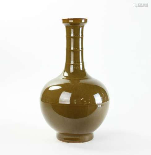 Chinese Tea Dust Glazed Vase