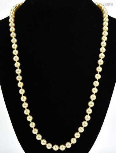 Vintage Miriam Haskell Hand Knotted Pearl Necklace