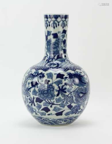 Large Chinese Bottle Vase, Flying Dragon