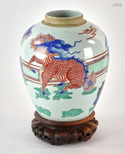 Chinese Famille Verte Porcelain Jar