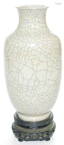 A Chinese Guan-Type Crackle Vase