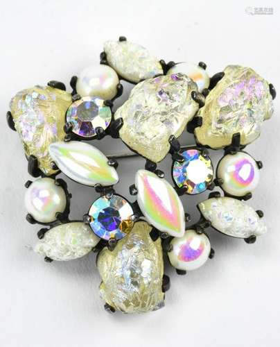 Vintage 1950s Elsa Schiaparelli Art Glass Brooch