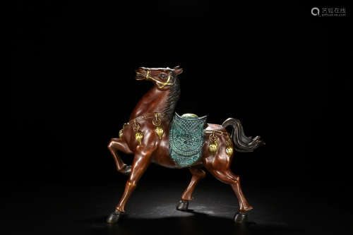 BRONZE COLOR PAINTING HORSE