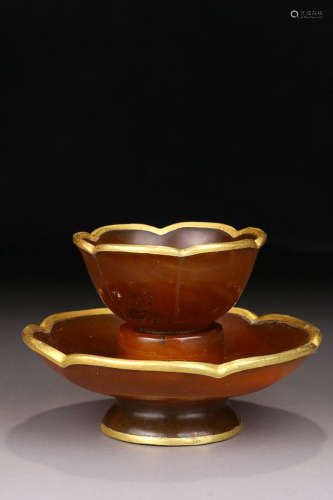 AMBER SIX-EDGE BOWL WITH GOLD FILLED