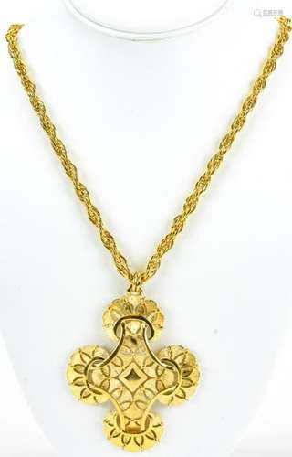 Vintage Trifari Gilt Metal Necklace W Pendant