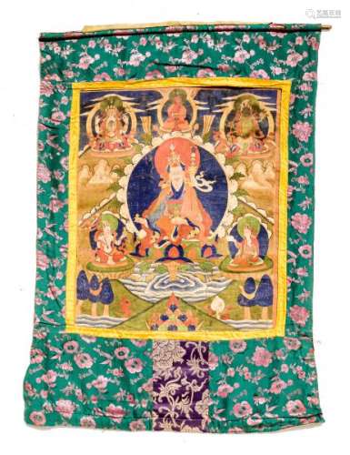 Thangka de Padmasambhava, Tibet, probablement XIXe s., le maître bouddhiste assis [...]