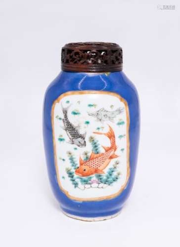 A Fine Kangxi Export Porcelain Vase, China, ca 170…