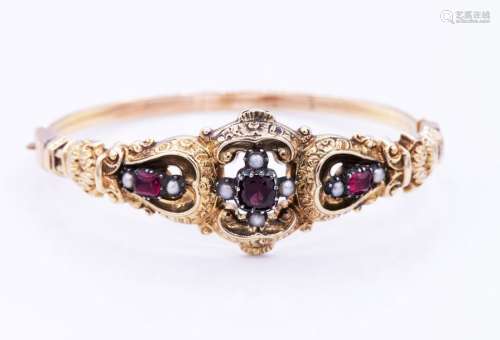 A Biedermeier 18K Gold Gemstones and Pearl Bracele…