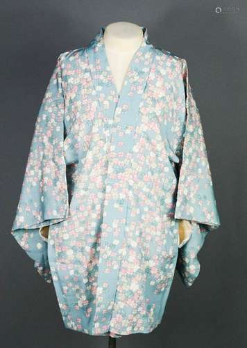 A short Japanese kimono, late Meiji era (1868-1910), floral pattern.