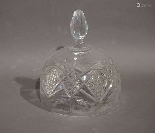 Cloche en cristal du Val Saint Lambert. Diam : 17 …