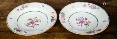 A pair of 19th century Chinese plates, enamelled with floral detail in red and pink, circa 1820,