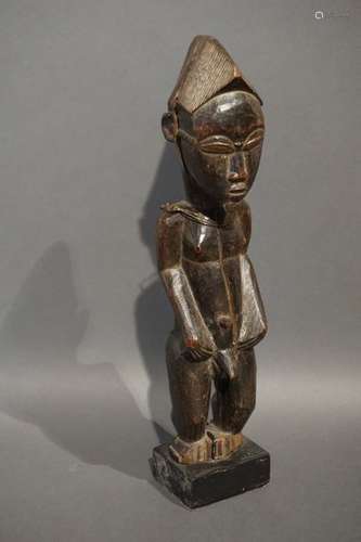 Statuette Baoulé. H : 34 cm