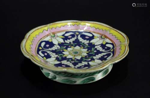 Famille Rose Bowl Late of Qing Dynasty Period