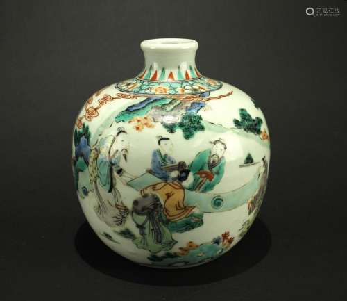 Wu-cai Story Pattern Vase Late of Qing Dynasty