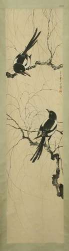 CHINESE SCROLL PAINTING OF BIRD ON TREE