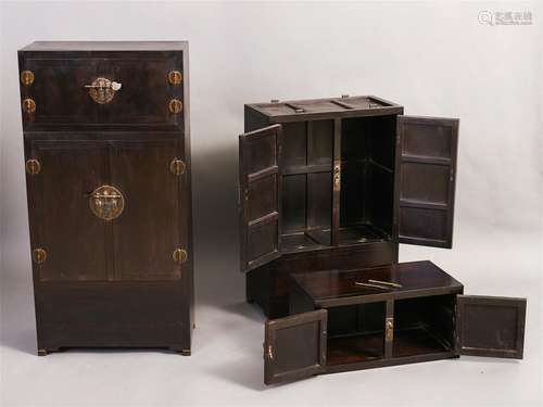 PAIR OF CHINESE ROSEWOOD DOUBLE DOOR CABINET