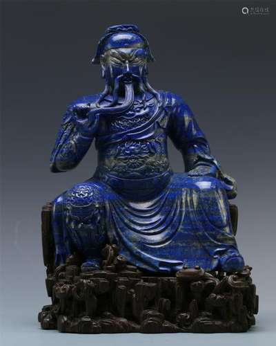 CHINESE LAPIS SEATED WARRIOR