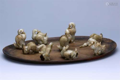 A SET OF CHINESE NEPHRITE JADE DUCK TABLE ITEM