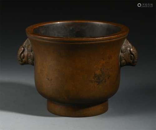 CHINESE BRONZE LION HEAD HANDLE ROUND CENSER